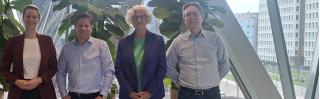 Achmea en HortiQ mensen samen op de foto